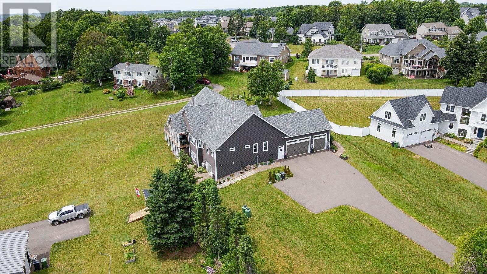 23 PAGET & KEPPOCH LOT CRESCENT - 11