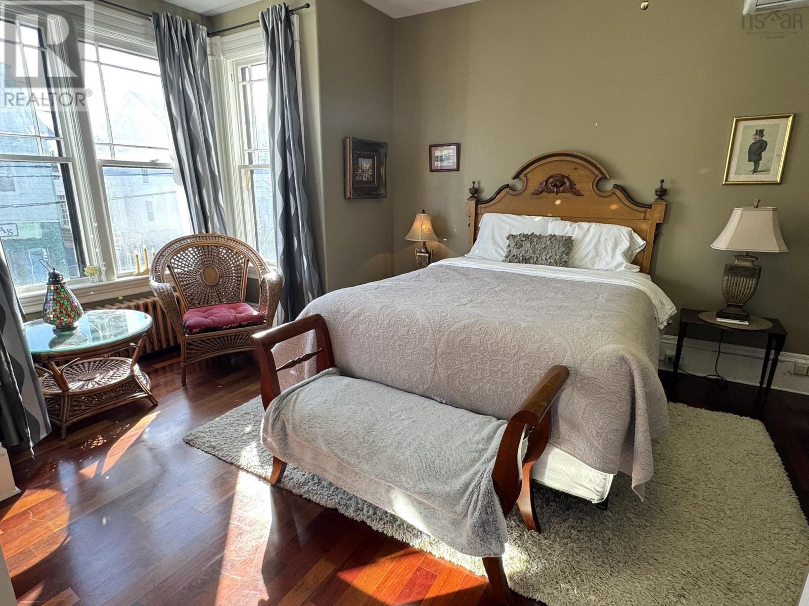 Property 37 of 49 of 190 Main Street