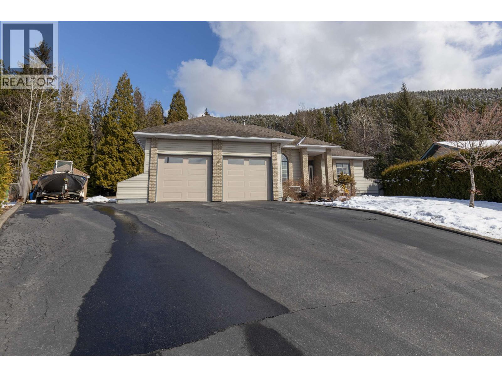 3908 HATTON STREET - 34