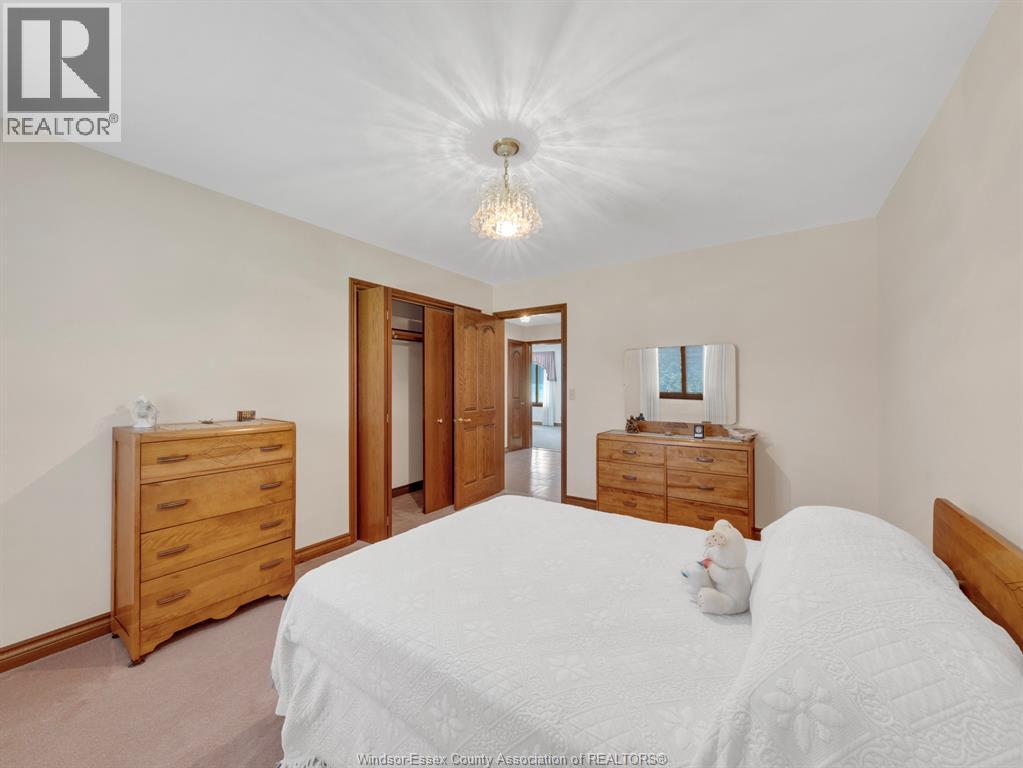 4155 MANNING ROAD - 10