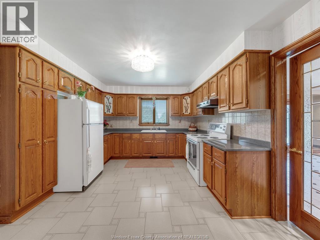 4155 MANNING ROAD - 8