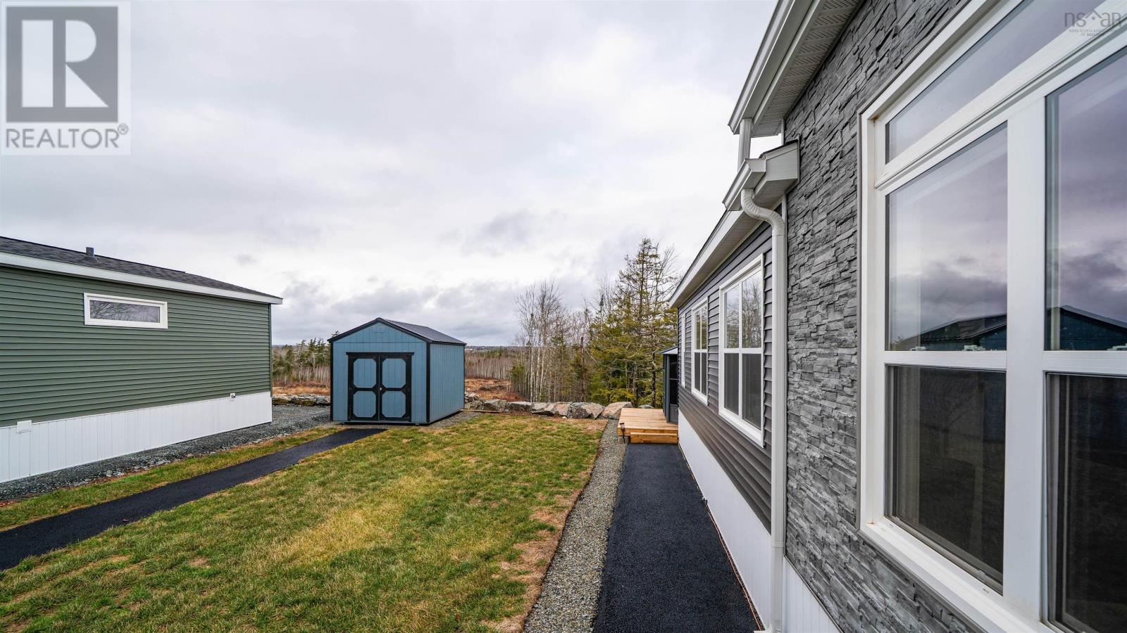 Property 35 of 42 of 23 Halton Drive