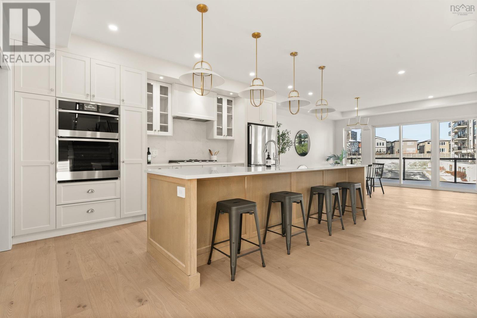 Property 39 of 49 of 112 Samaa Court