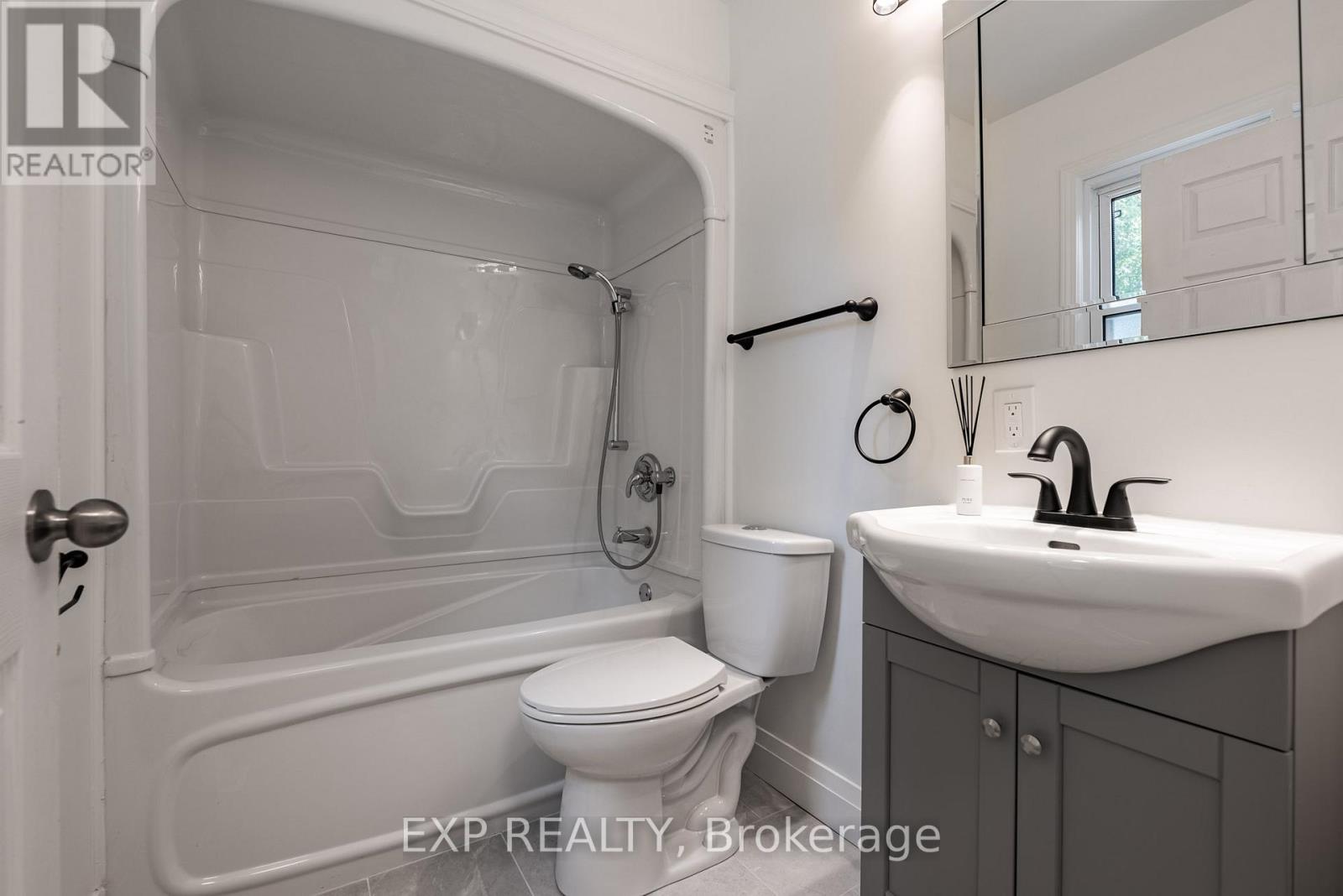 3047 SAINT PATRICK AVENUE - 23