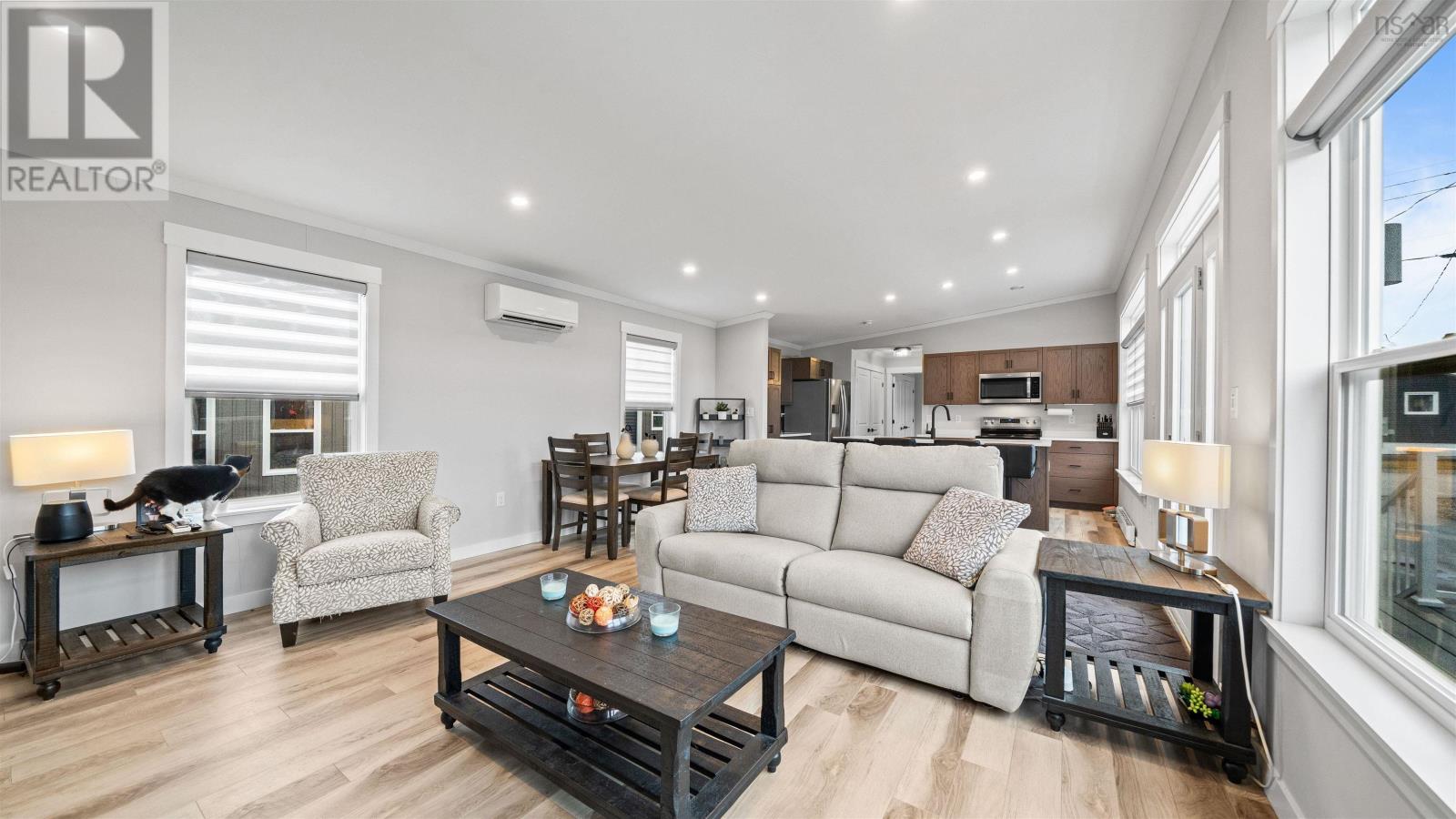 Property 8 of 42 of 23 Halton Drive