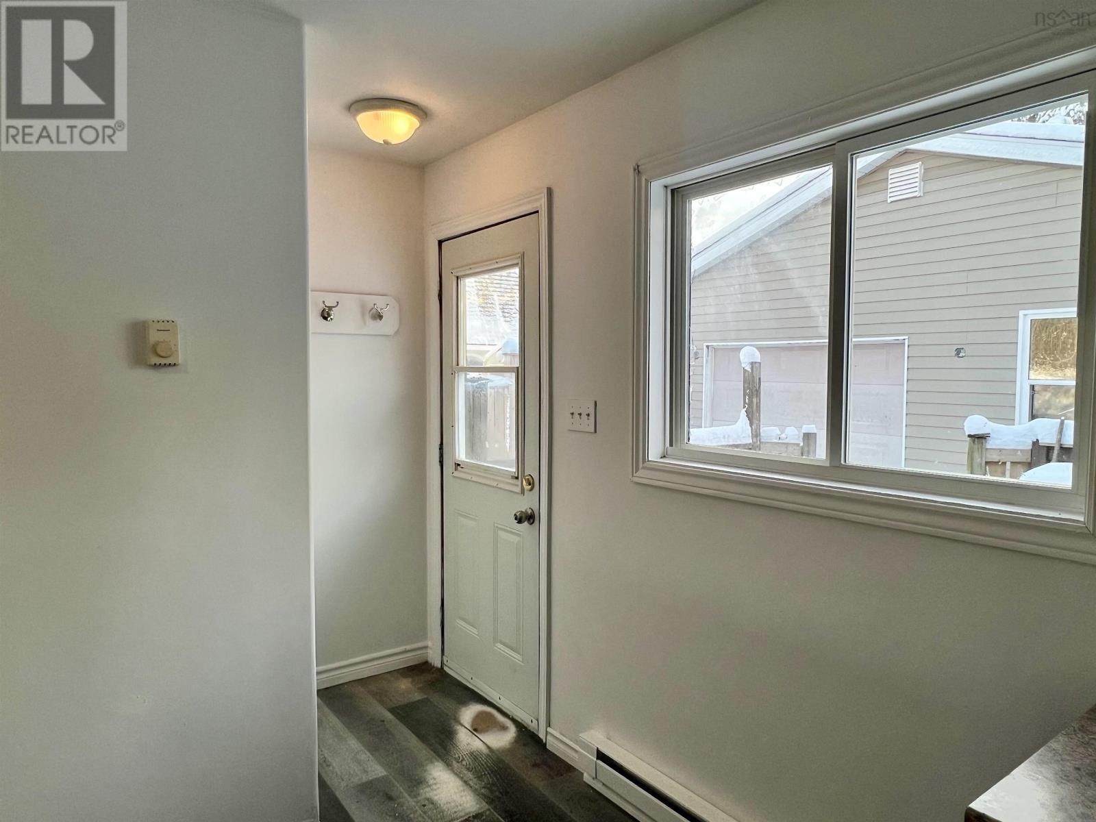 Property 7 of 35 of 2121 Union Street