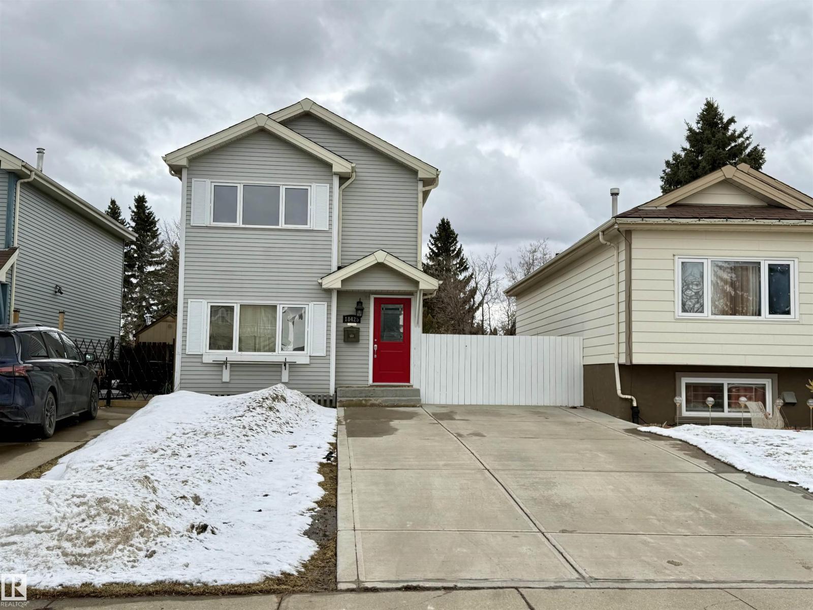 18425 95A AV NW - 1
