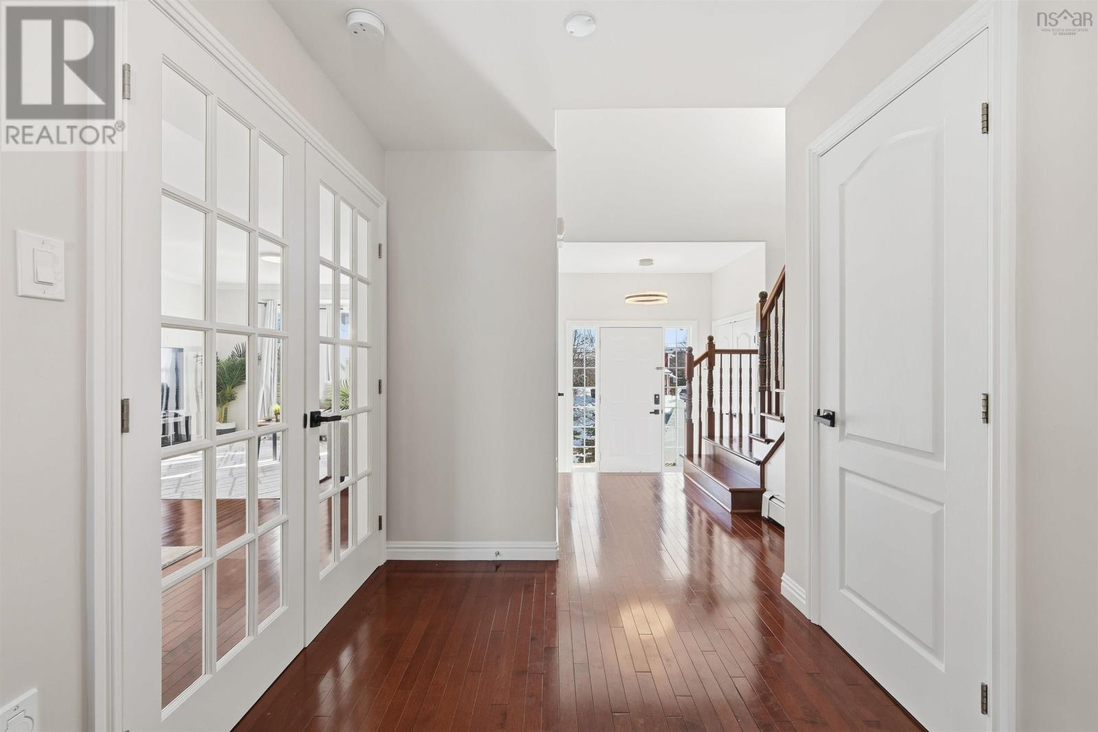 Property 11 of 45 of 49 Merchant Court