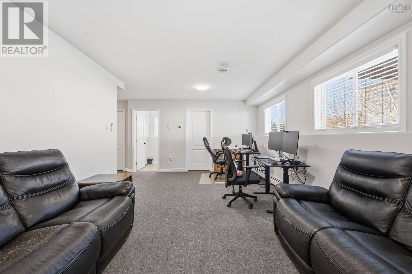 Property 37 of 45 of 49 Merchant Court