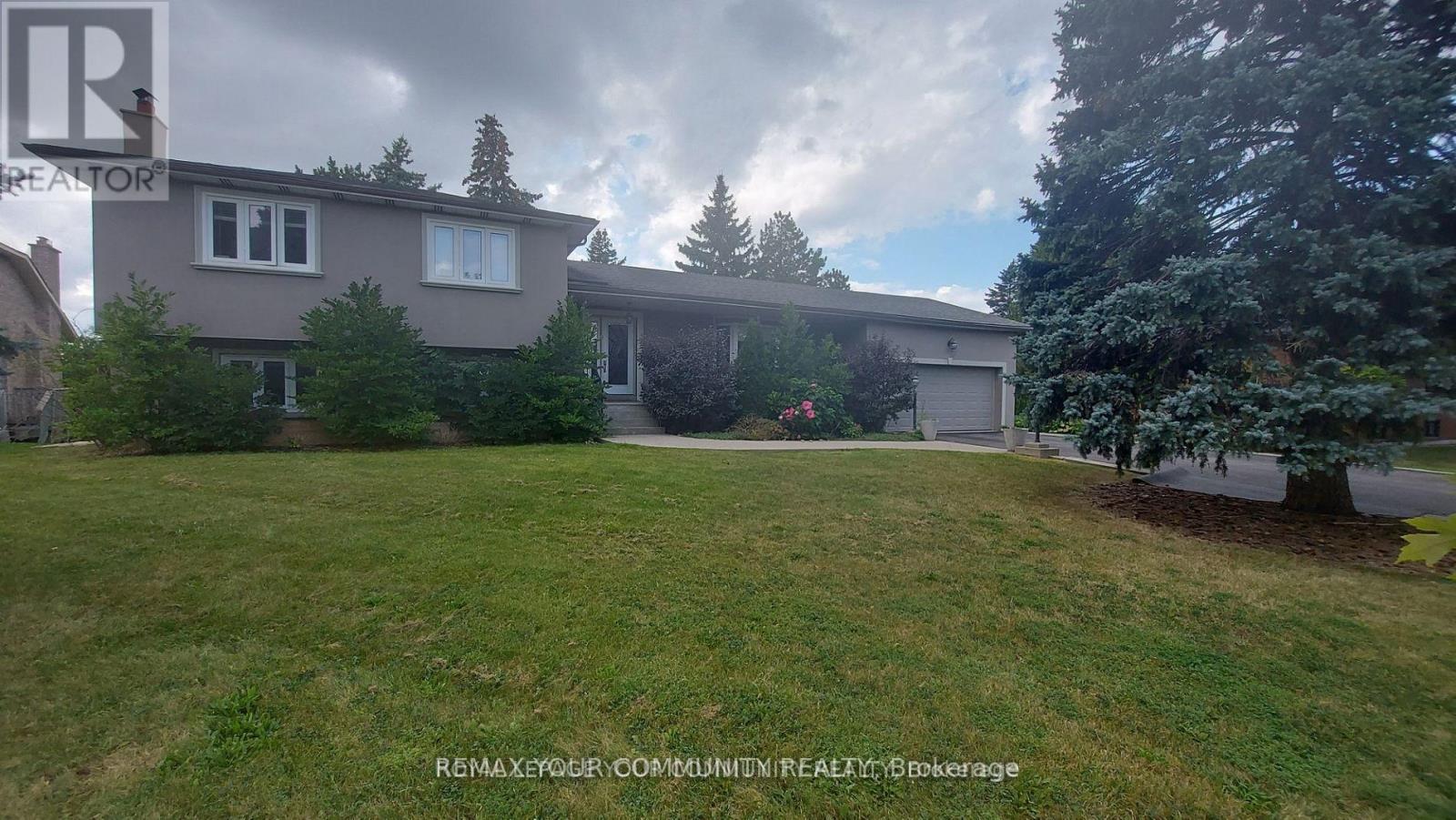 30 FOREST CIRCLE COURT