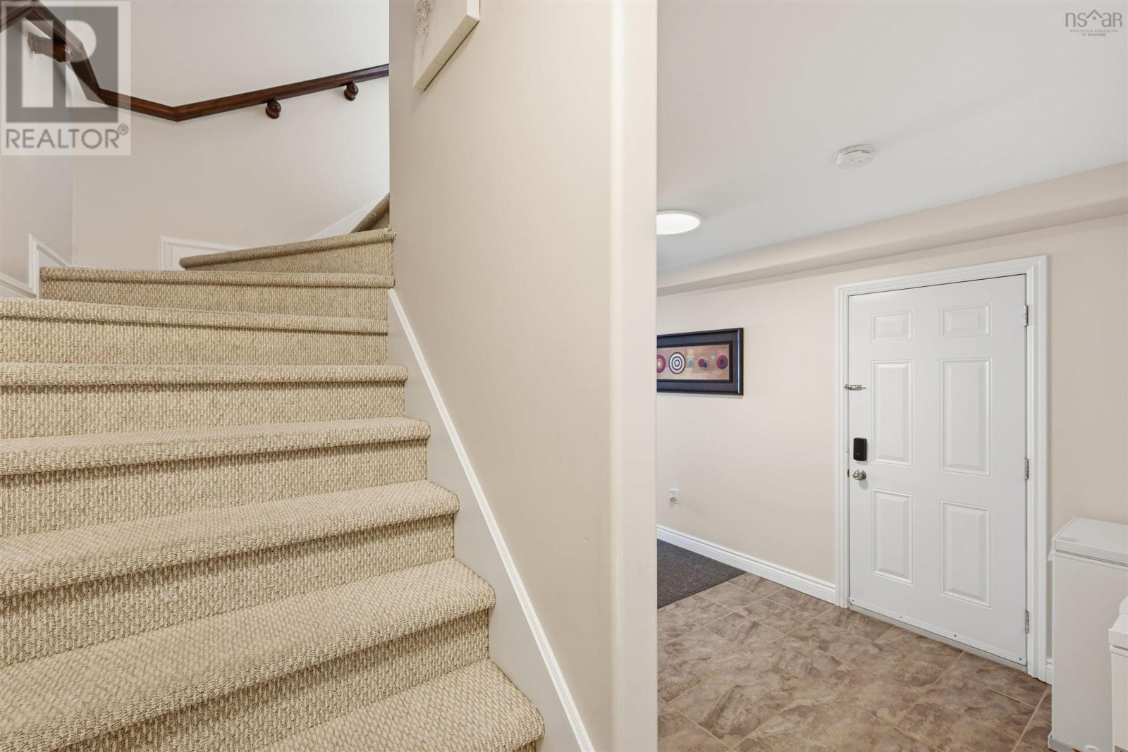 Property 33 of 45 of 49 Merchant Court