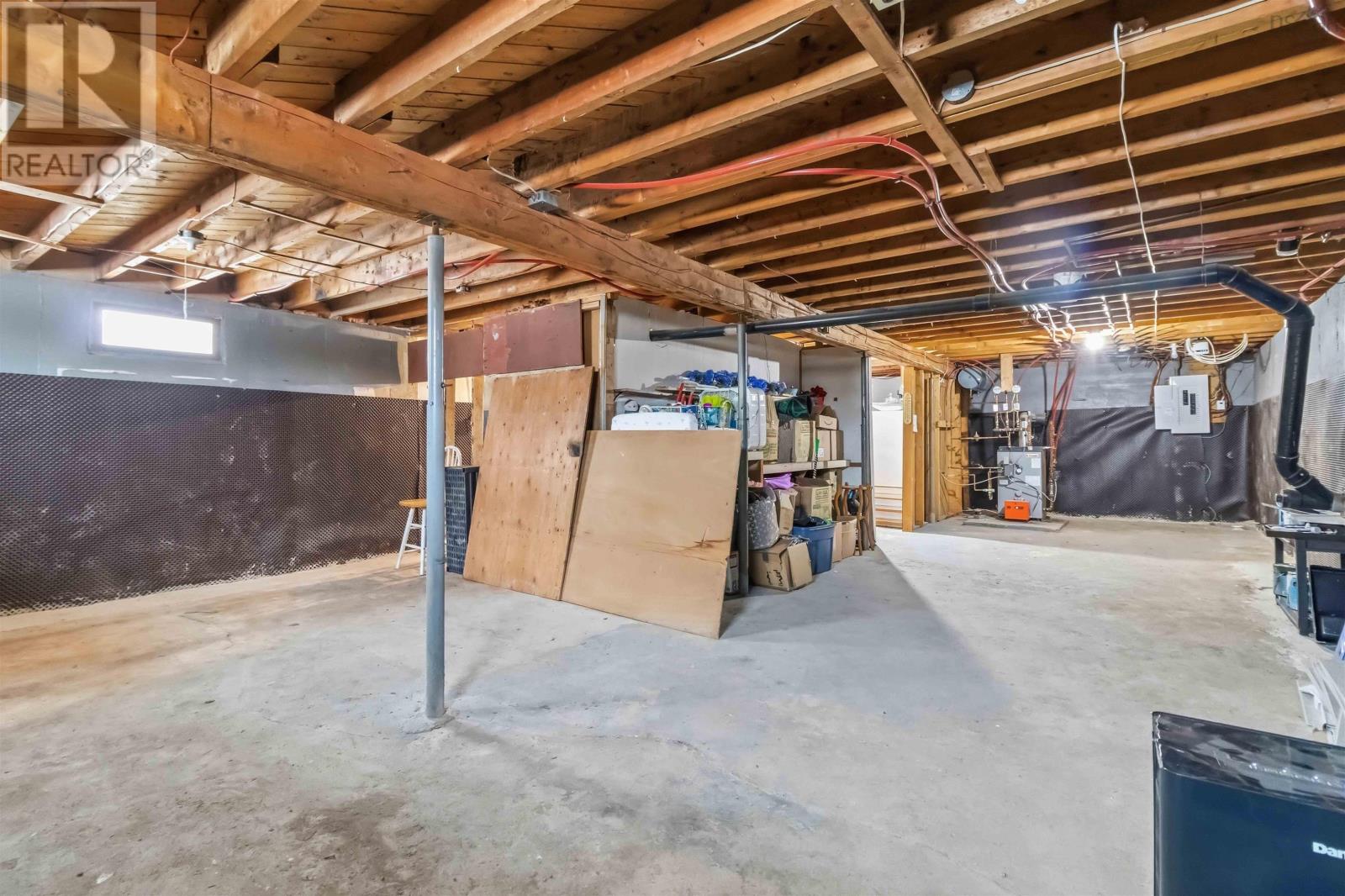 Property 28 of 36 of 24 Tower Road