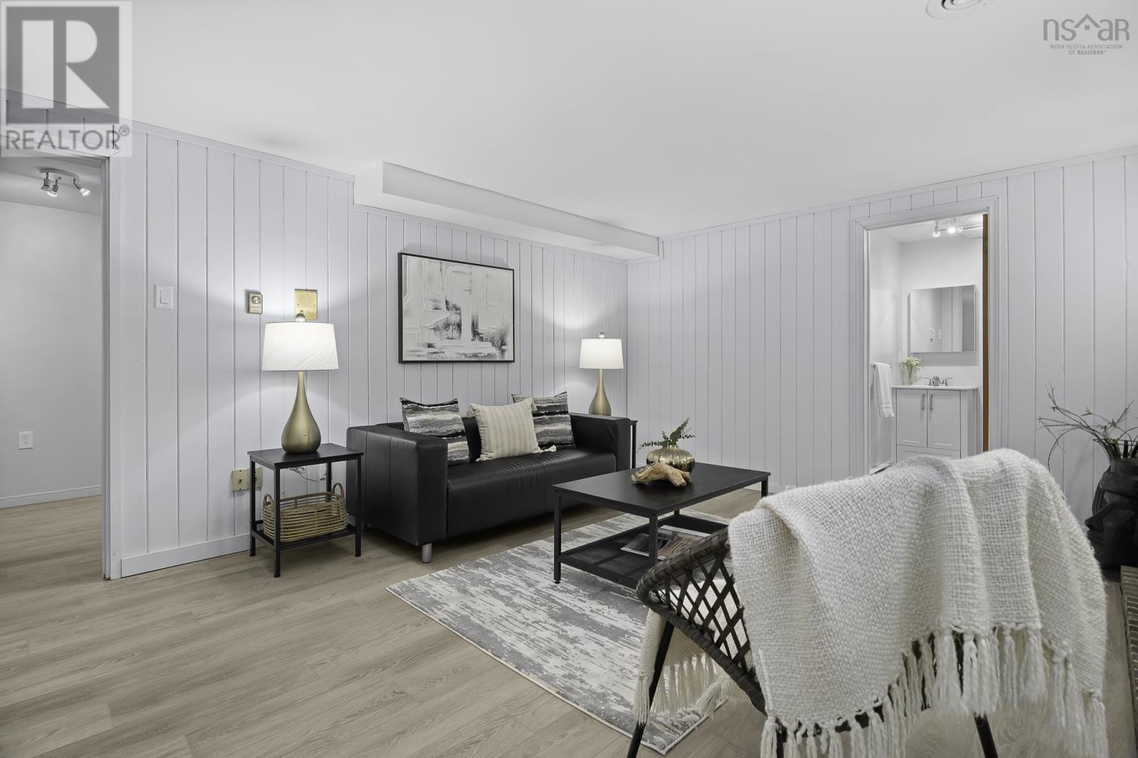 981 BEAUFORT AVENUE - 32