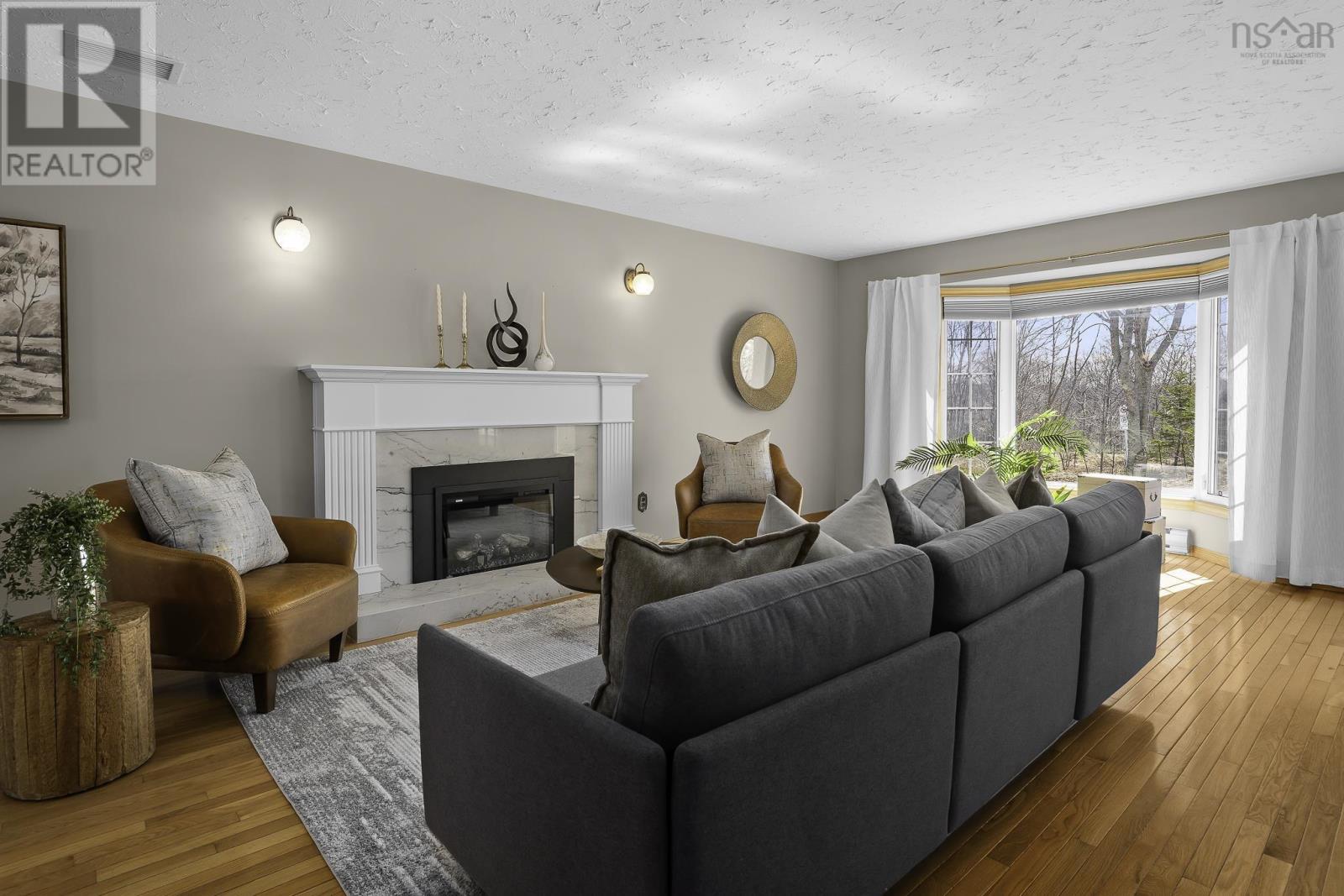 981 BEAUFORT AVENUE - 5