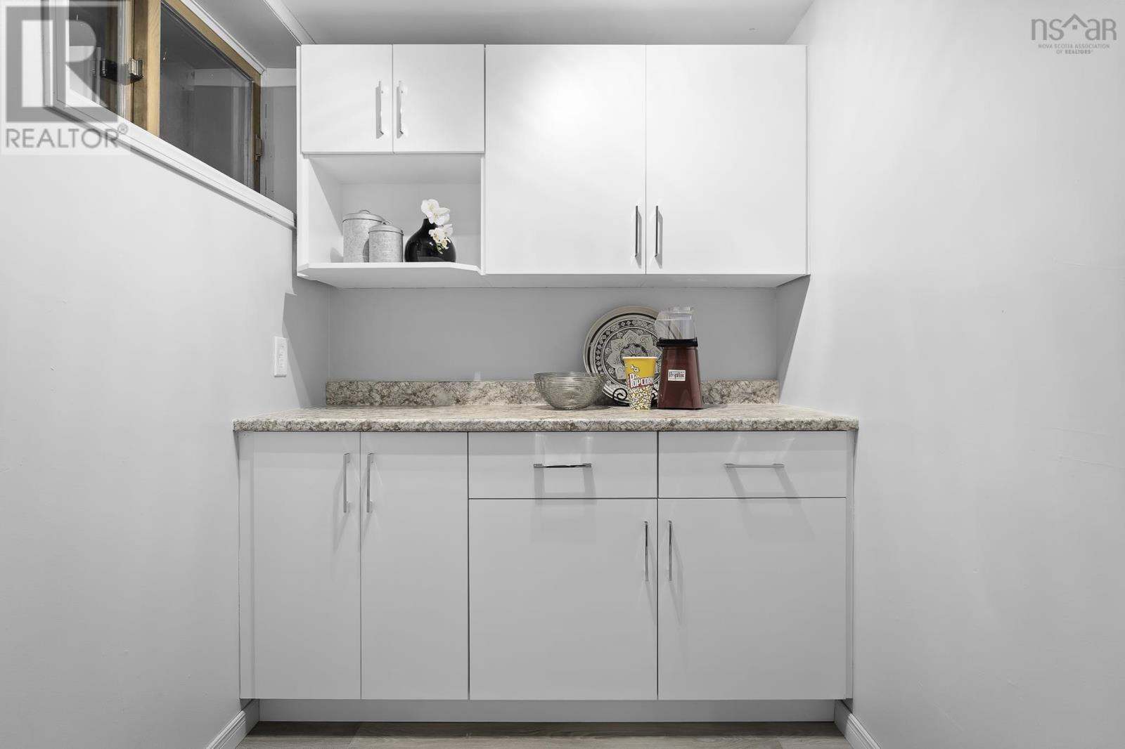 981 BEAUFORT AVENUE - 39