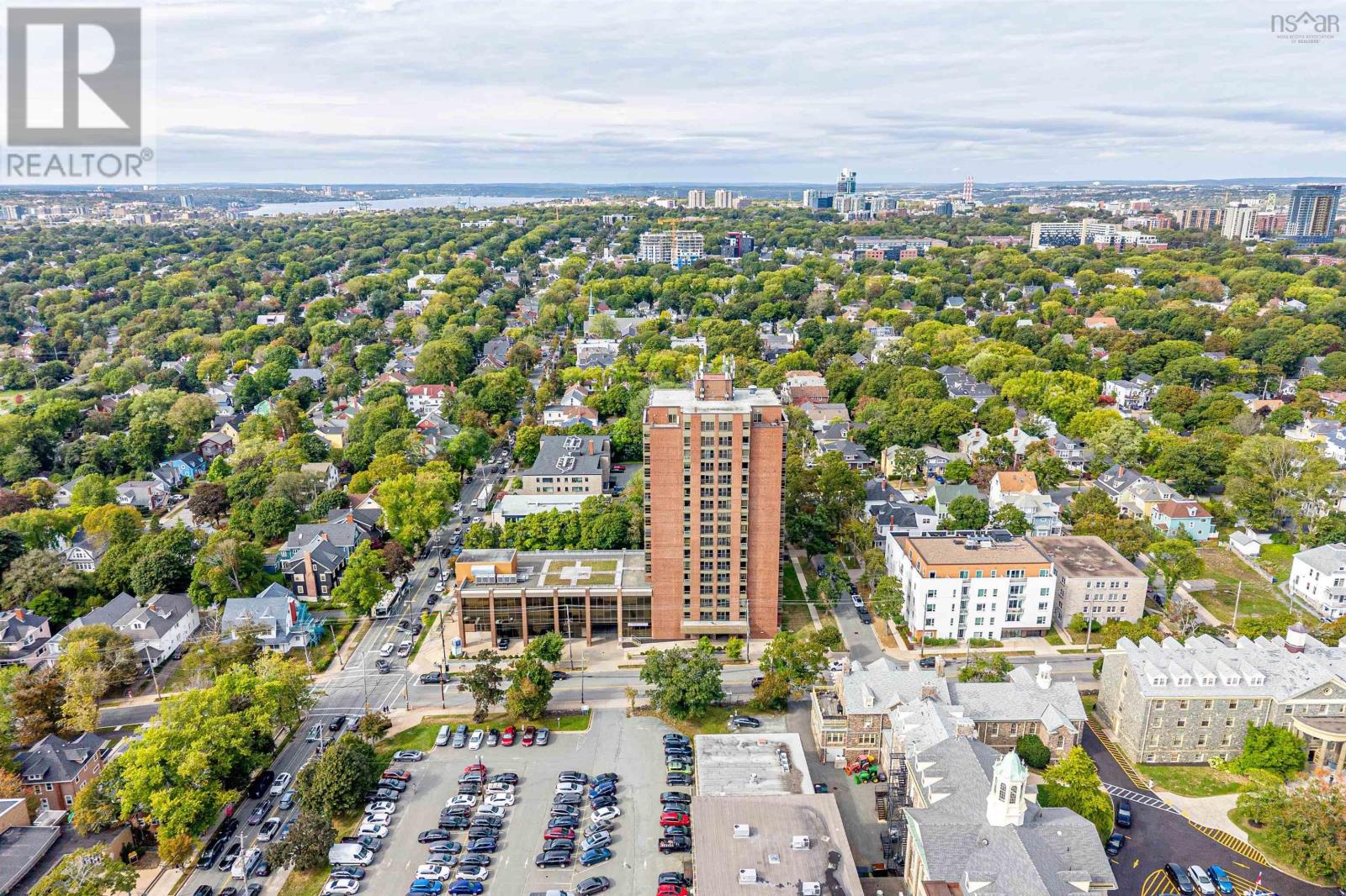 1101 6369 COBURG ROAD - 33