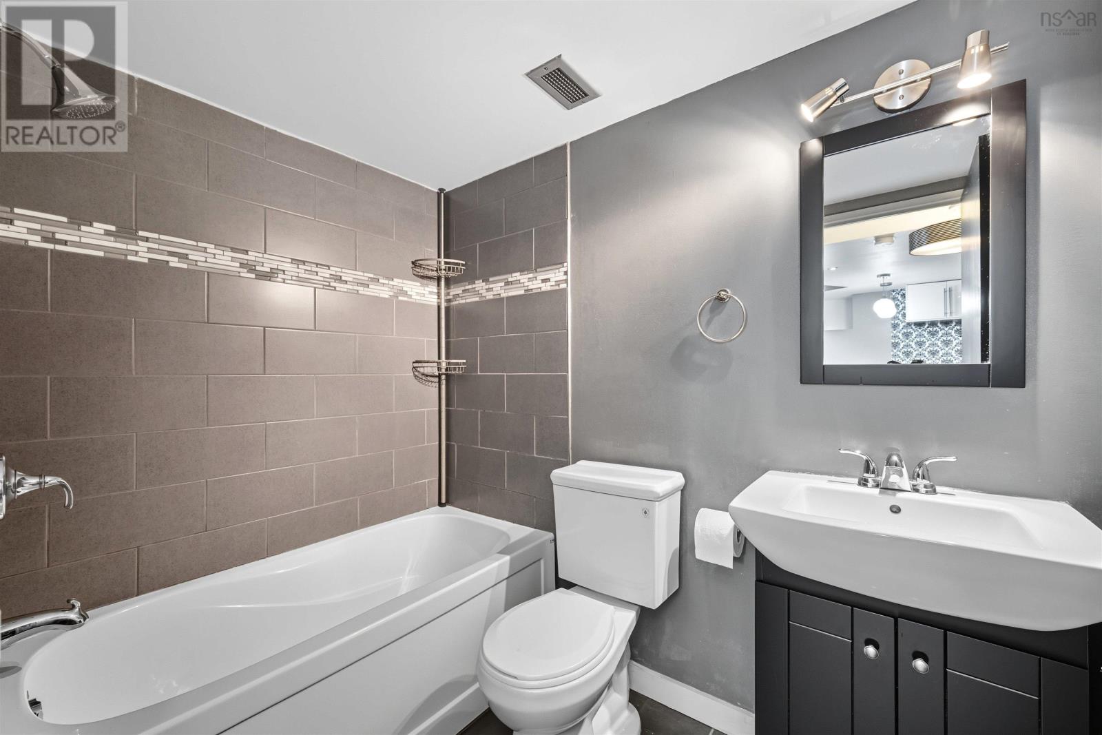 1101 6369 COBURG ROAD - 15