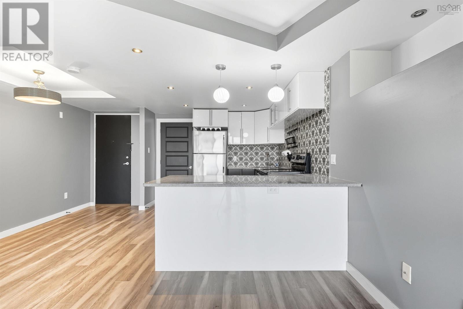 1101 6369 COBURG ROAD - 5