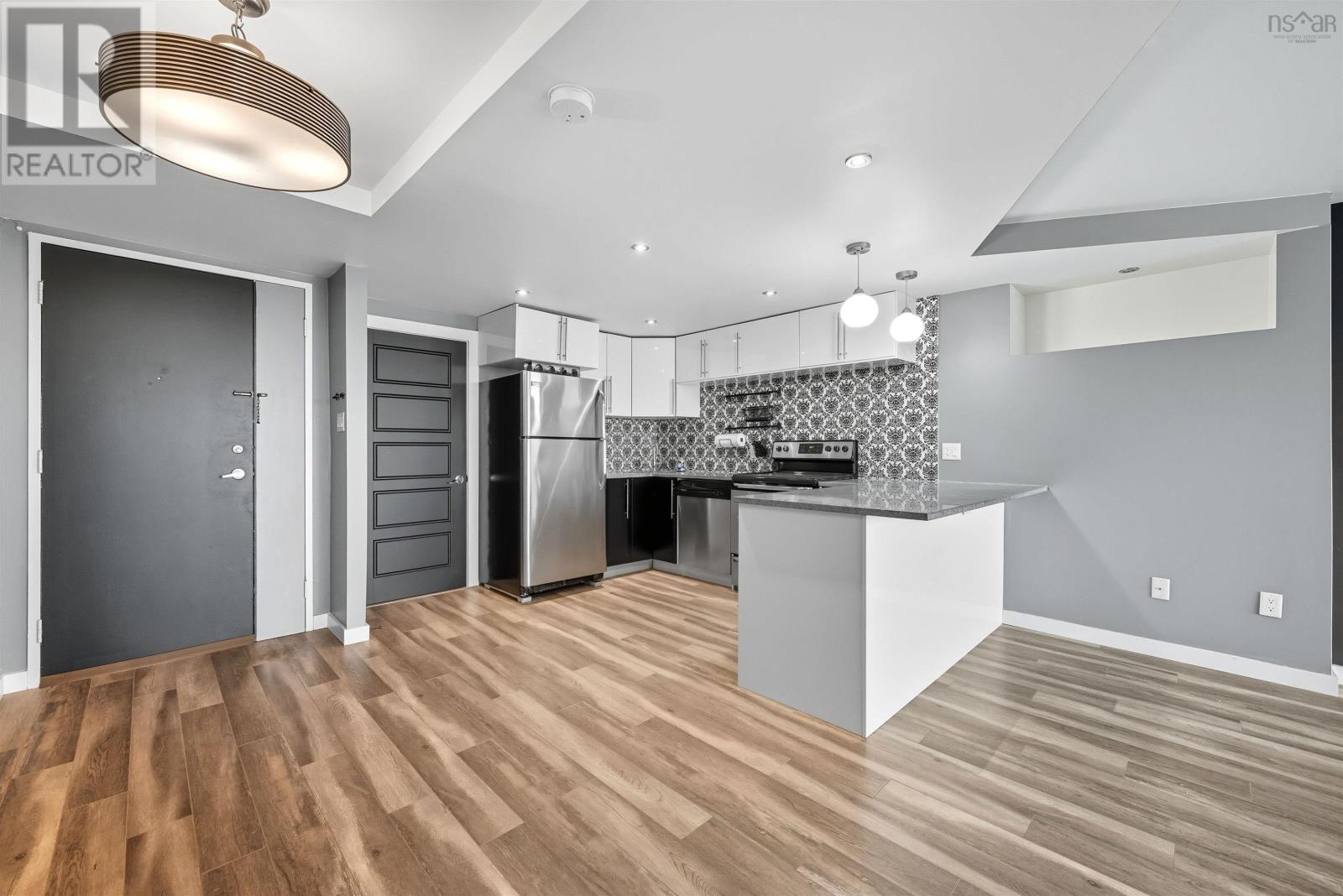 1101 6369 COBURG ROAD - 7