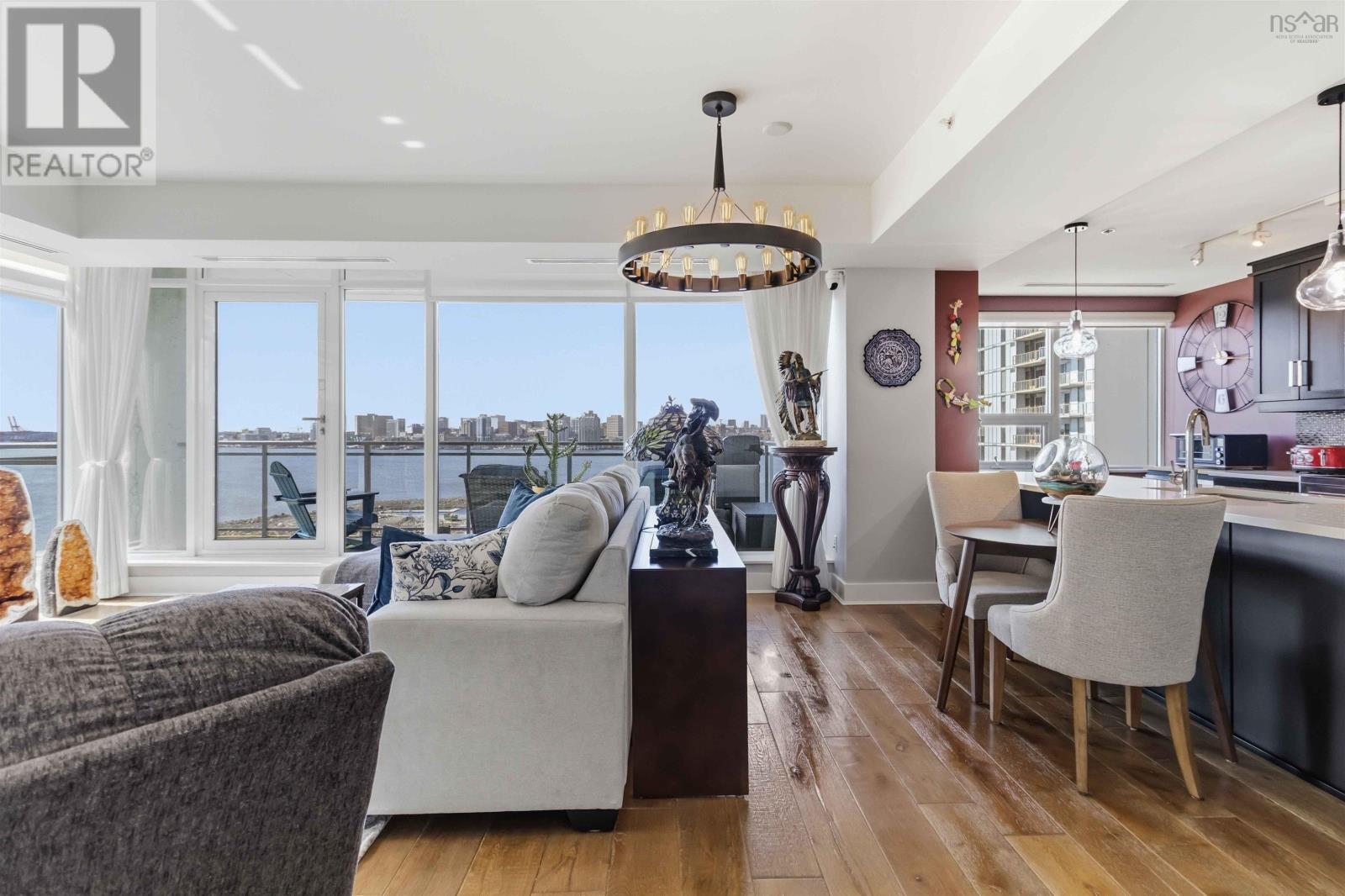 #904 31 KINGS WHARF PLACE - 13