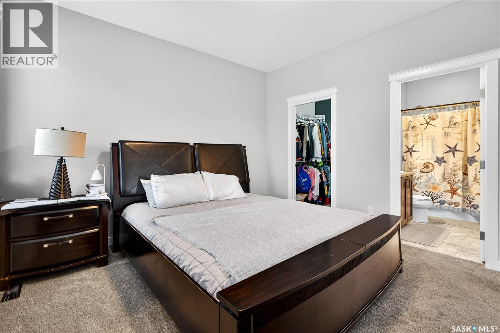 167 WELLINGTON DRIVE - 26