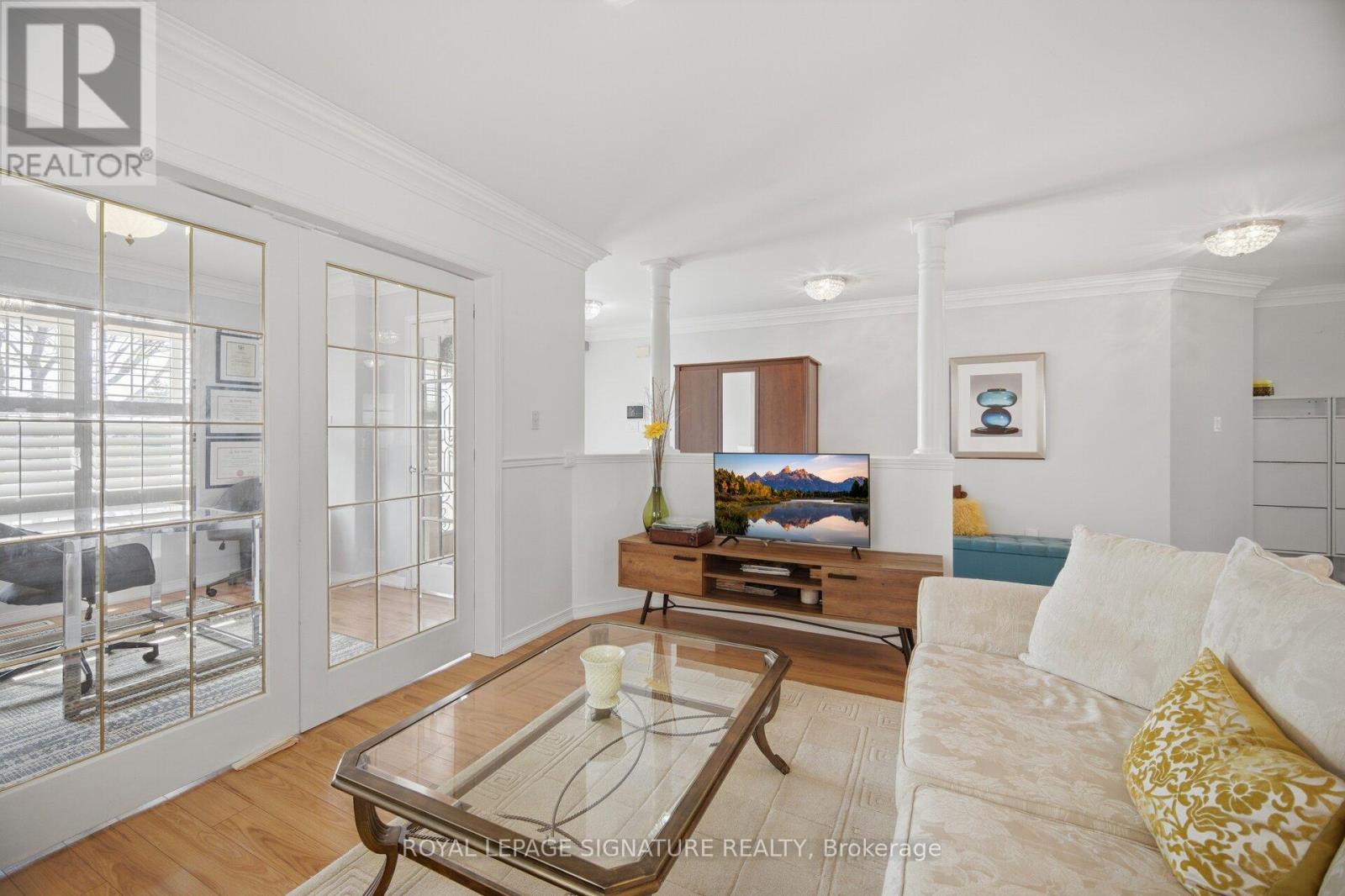 25 MADRONNA GARDENS - 4