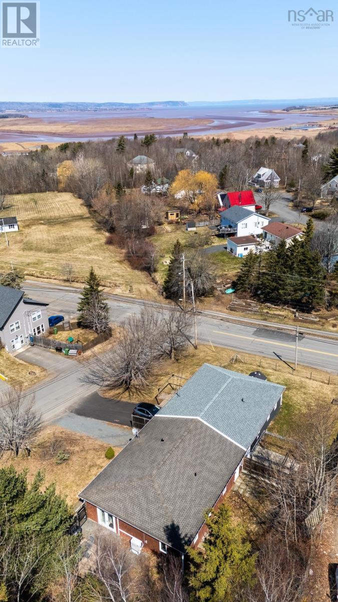 Property 21 of 21 of 5 Fowler Street