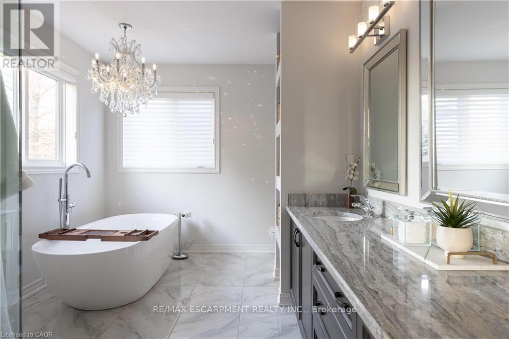 41 CREANONA BOULEVARD - 17