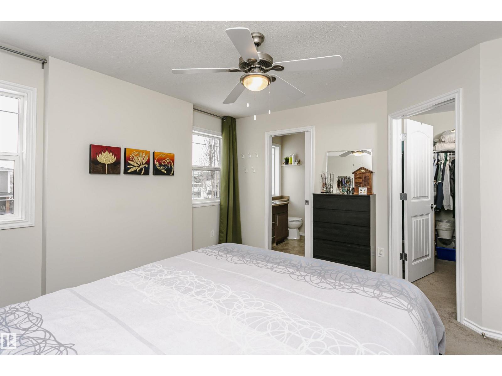 9359 74 AV NW - 15