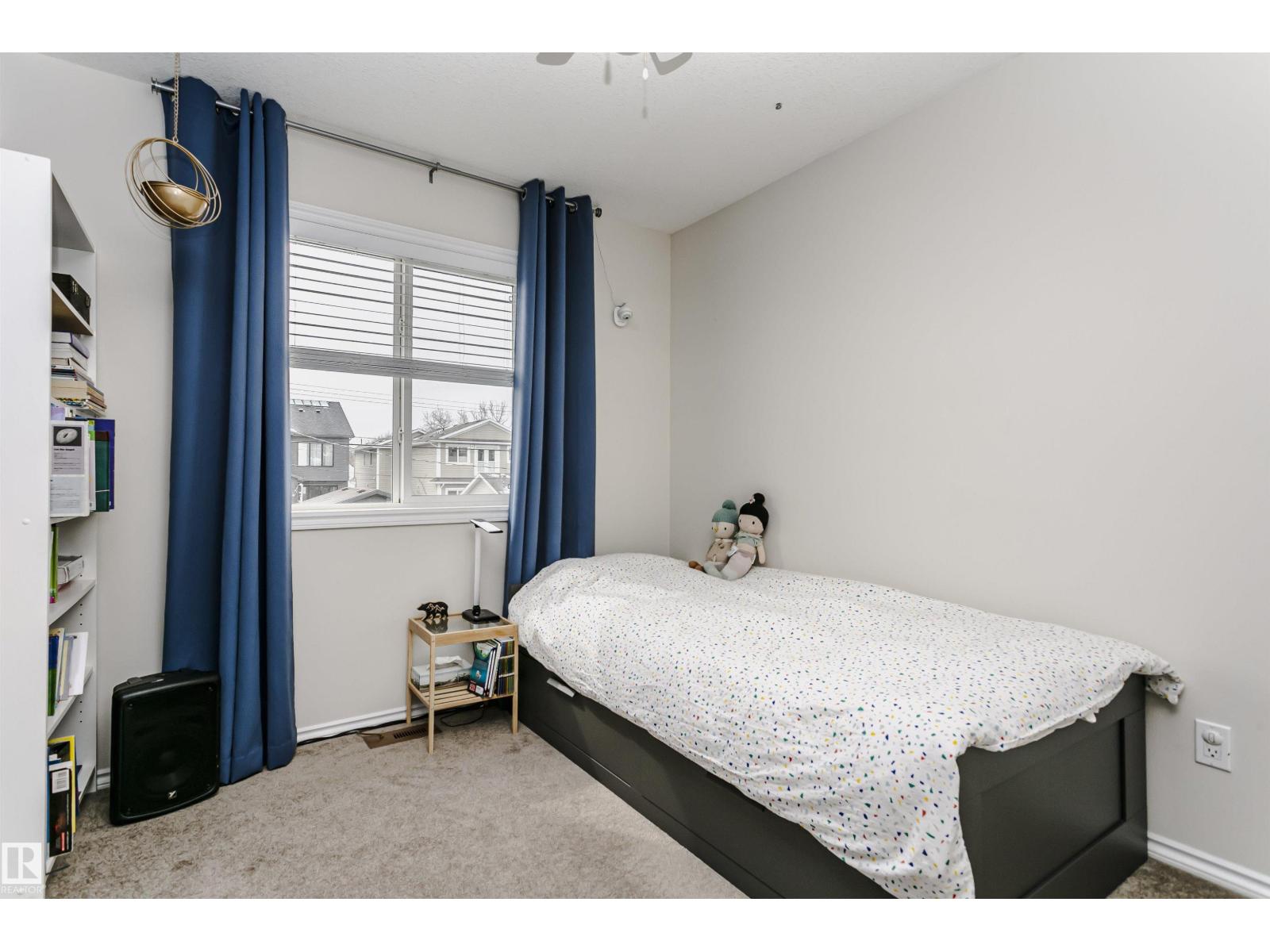 9359 74 AV NW - 19