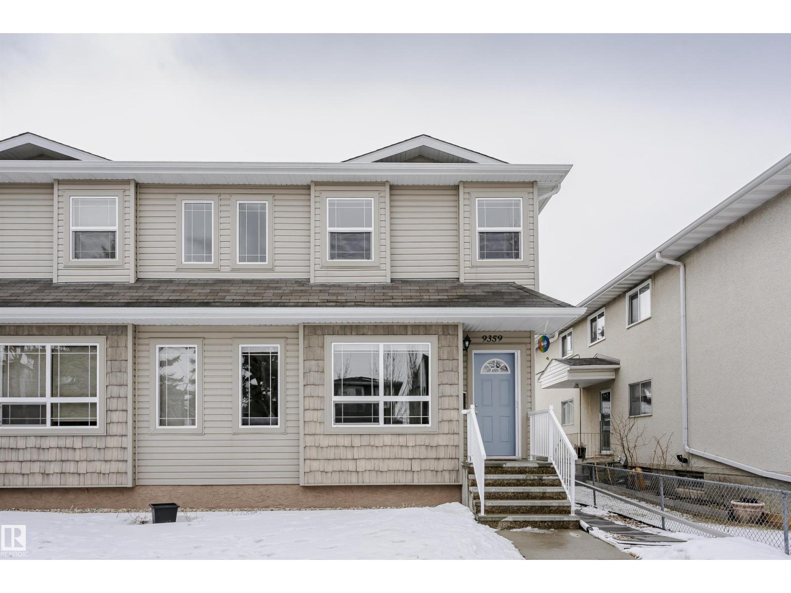 9359 74 AV NW - 2