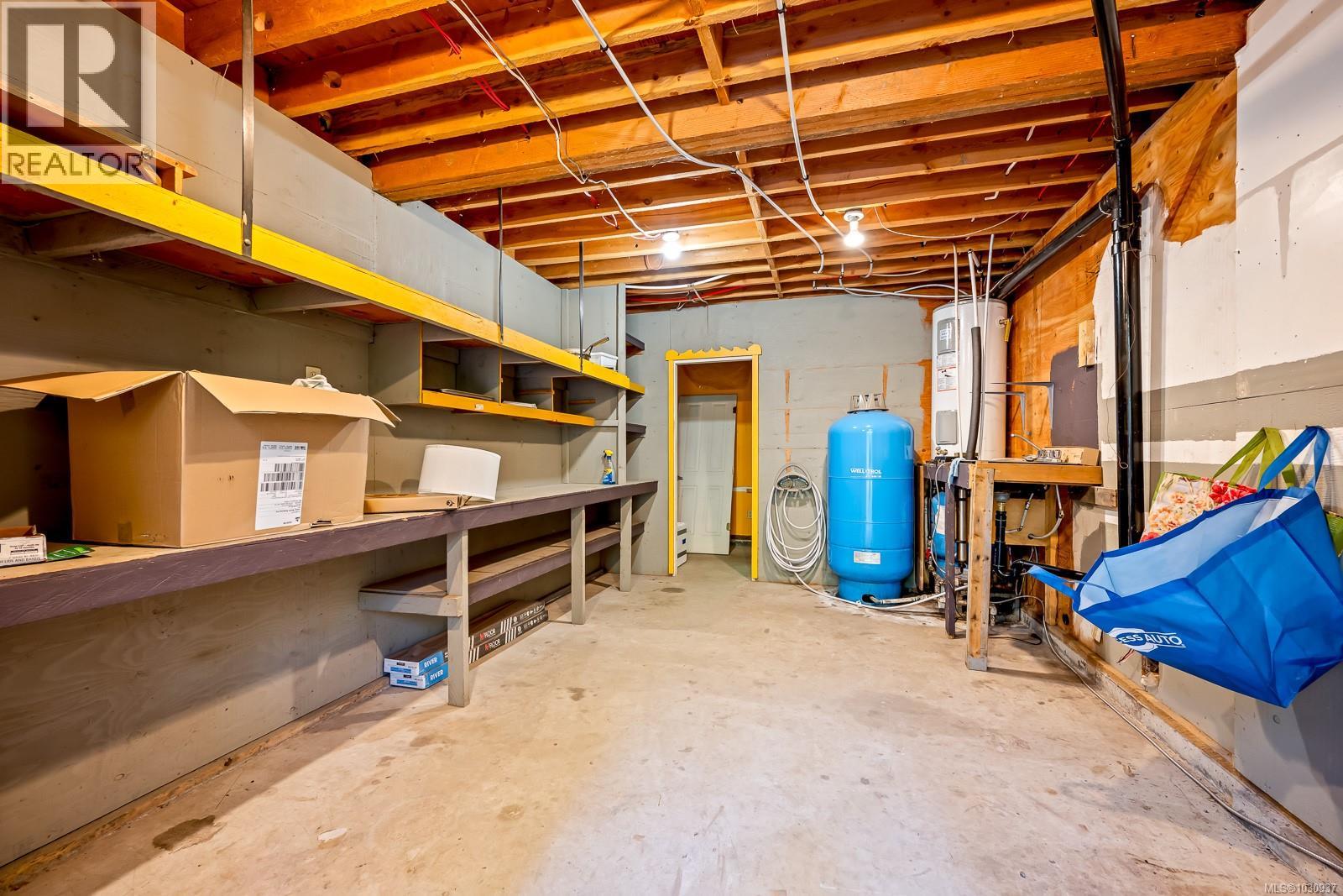 421 Whaletown Rd - 24