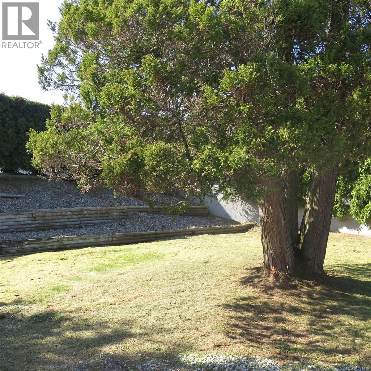 #37 10980 WESTDOWNE RD - Image 3