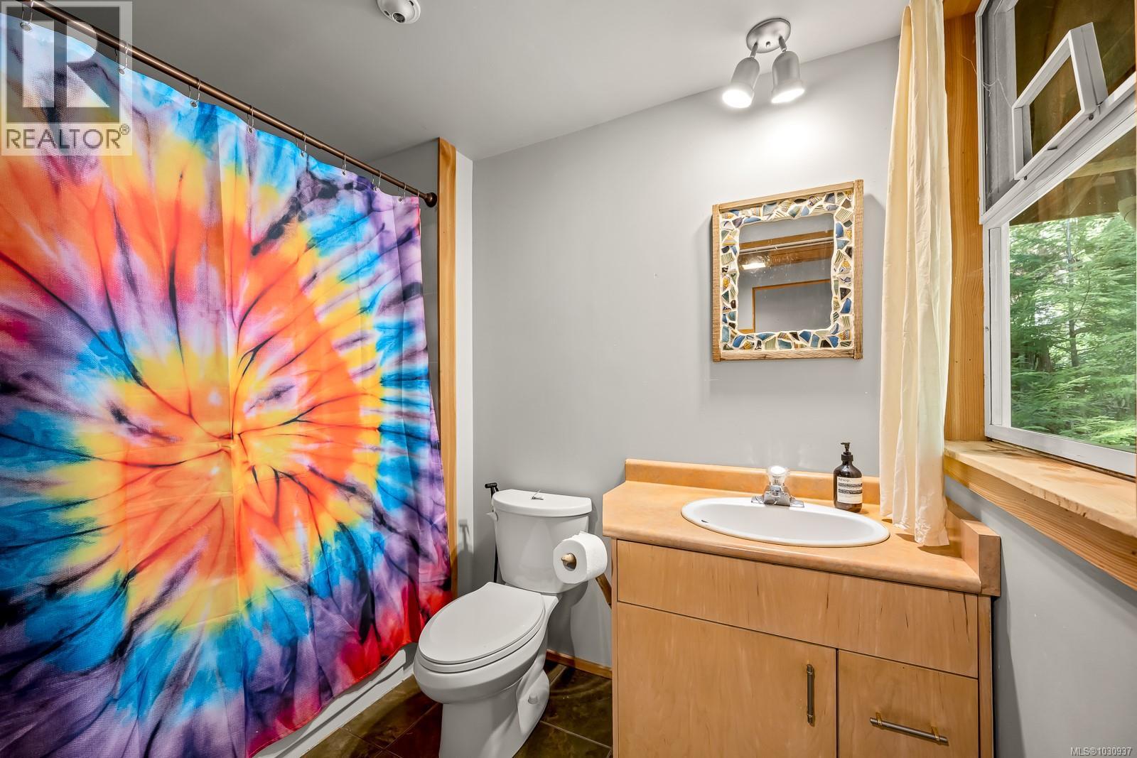 421 Whaletown Rd - 18