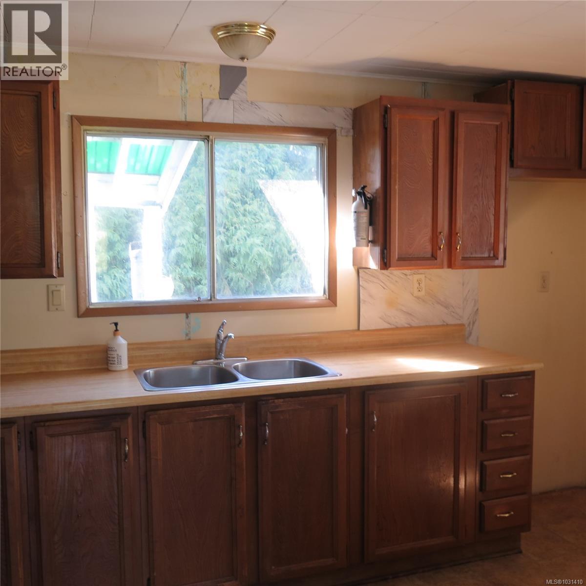 #37 10980 WESTDOWNE RD - 8