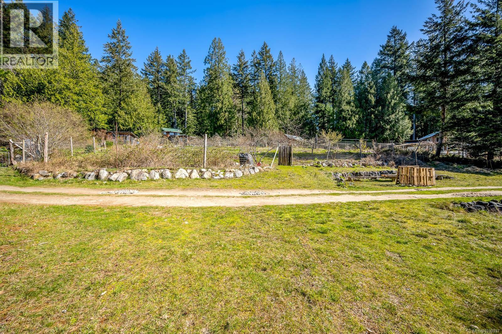 421 Whaletown Rd - 44