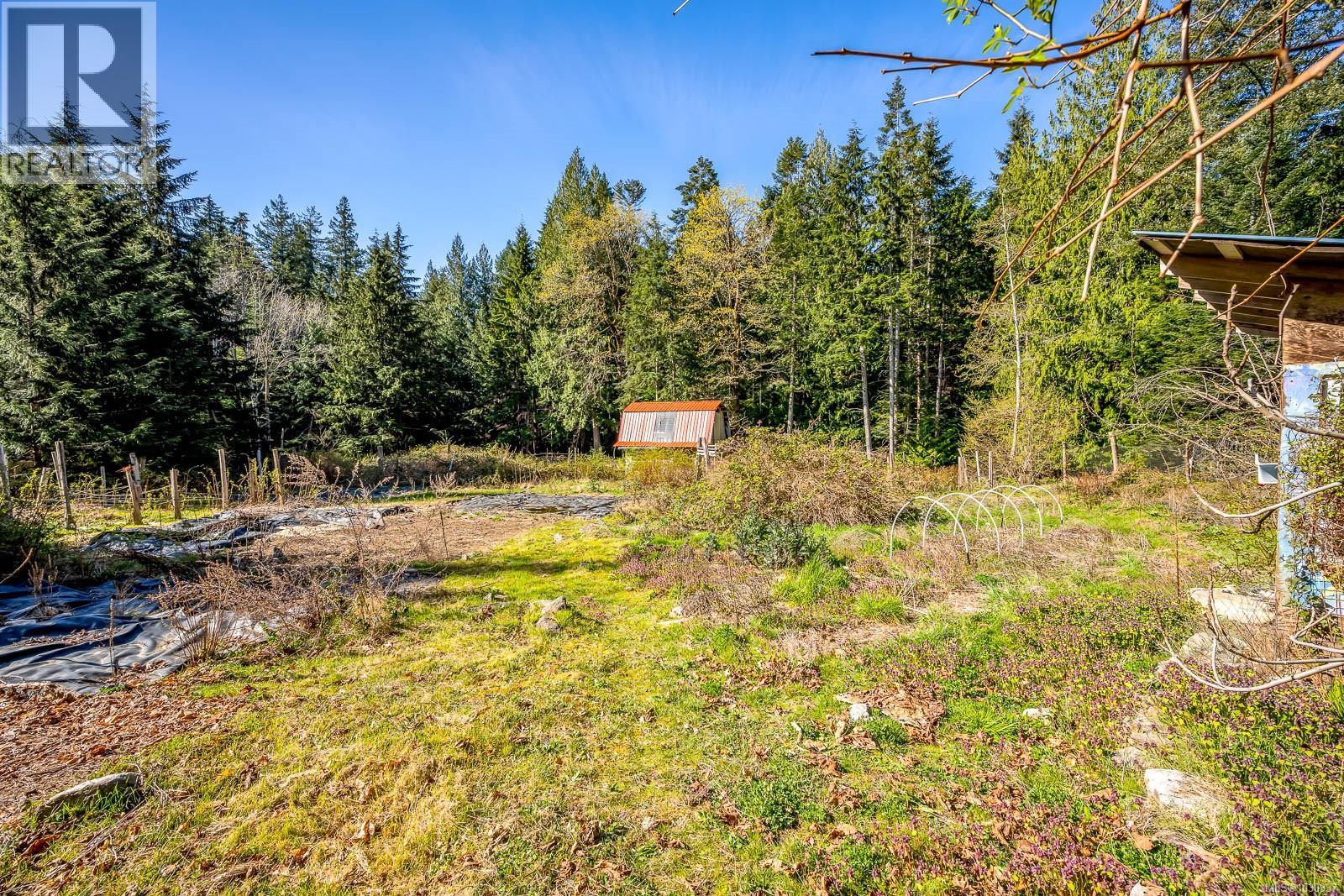 421 Whaletown Rd - 42
