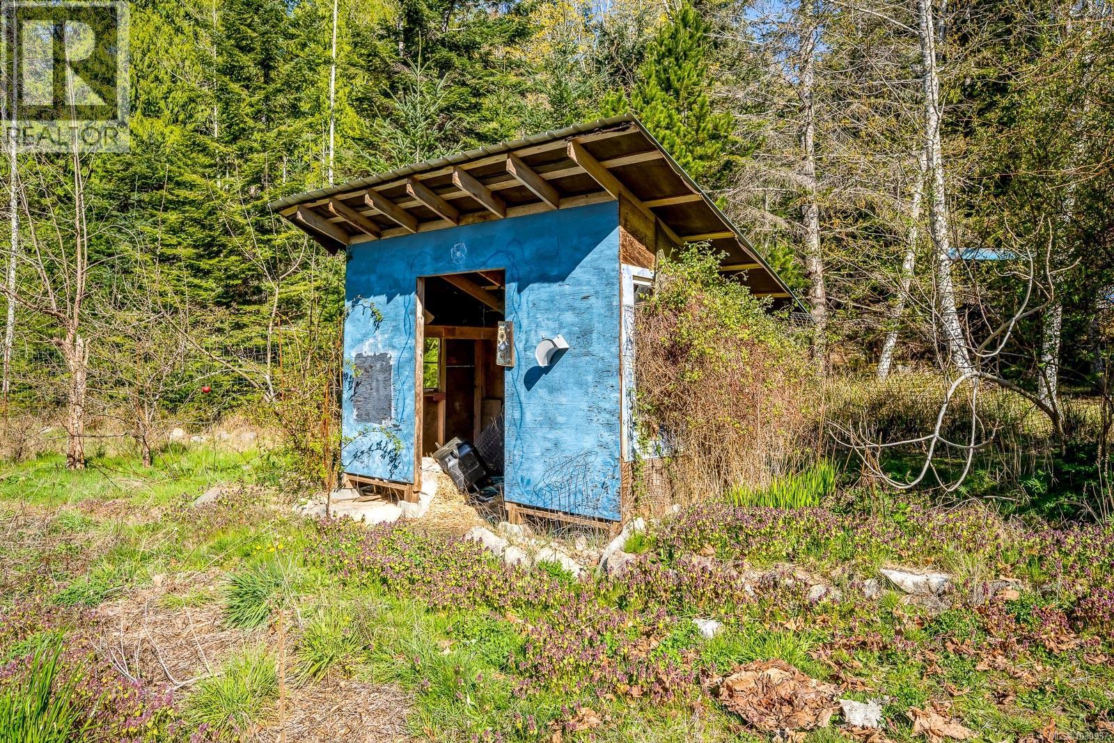 421 Whaletown Rd - 43