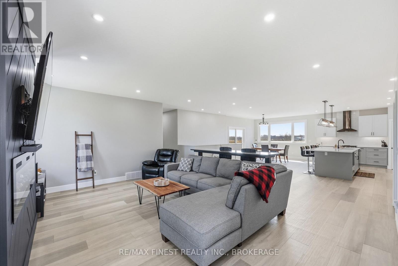 3118 OLD BOY ROAD - 23