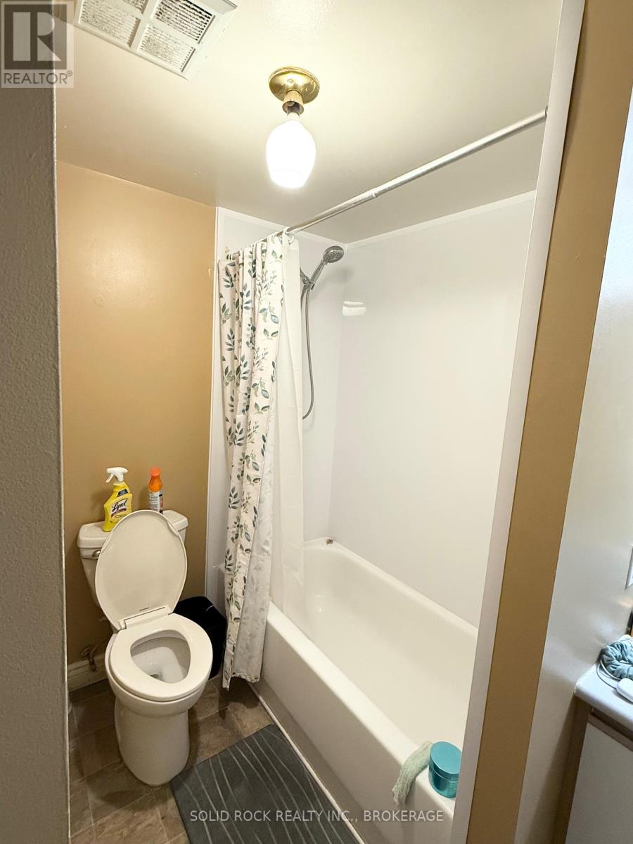 #213 310 KINGSDALE AVENUE - 20
