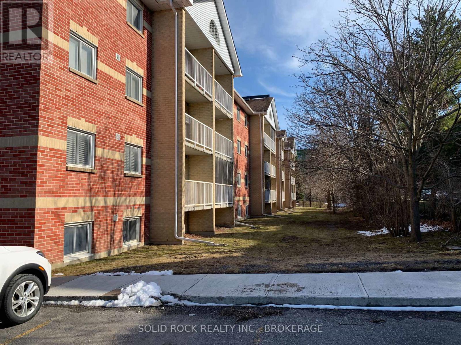 #213 310 KINGSDALE AVENUE - 8