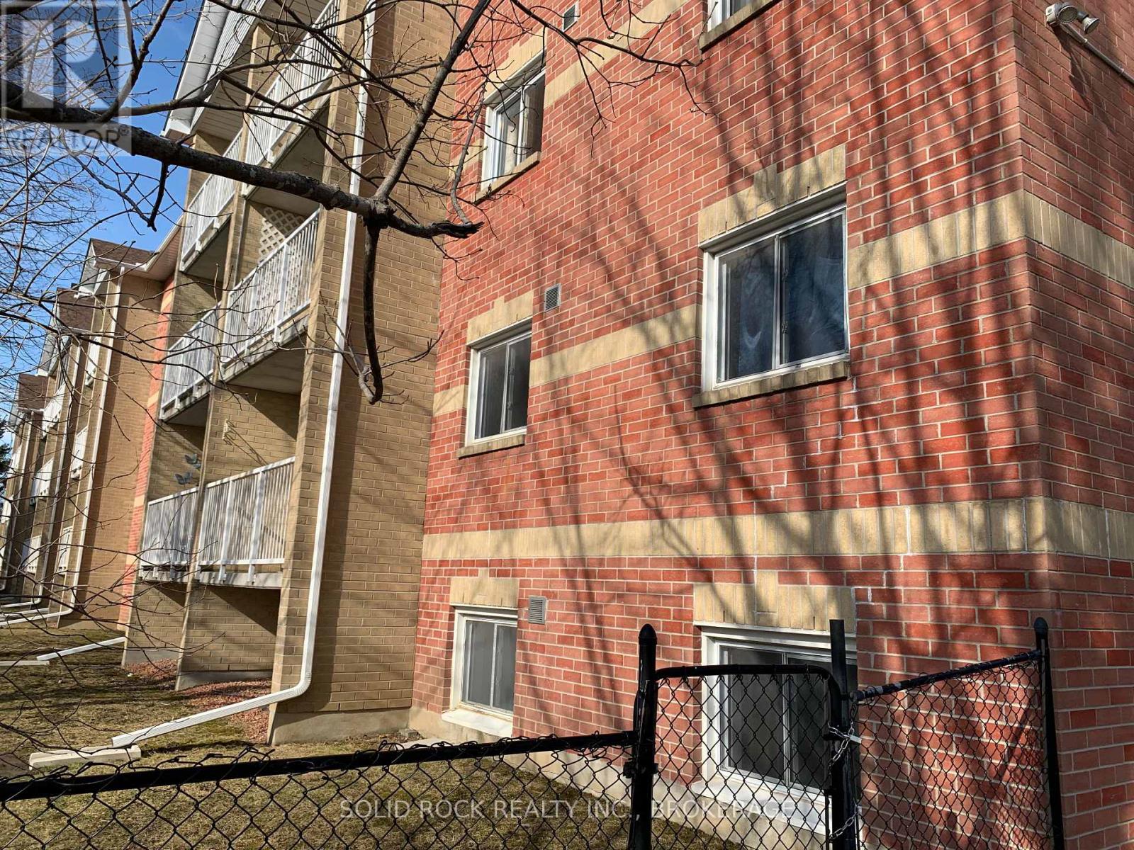 #213 310 KINGSDALE AVENUE - 9