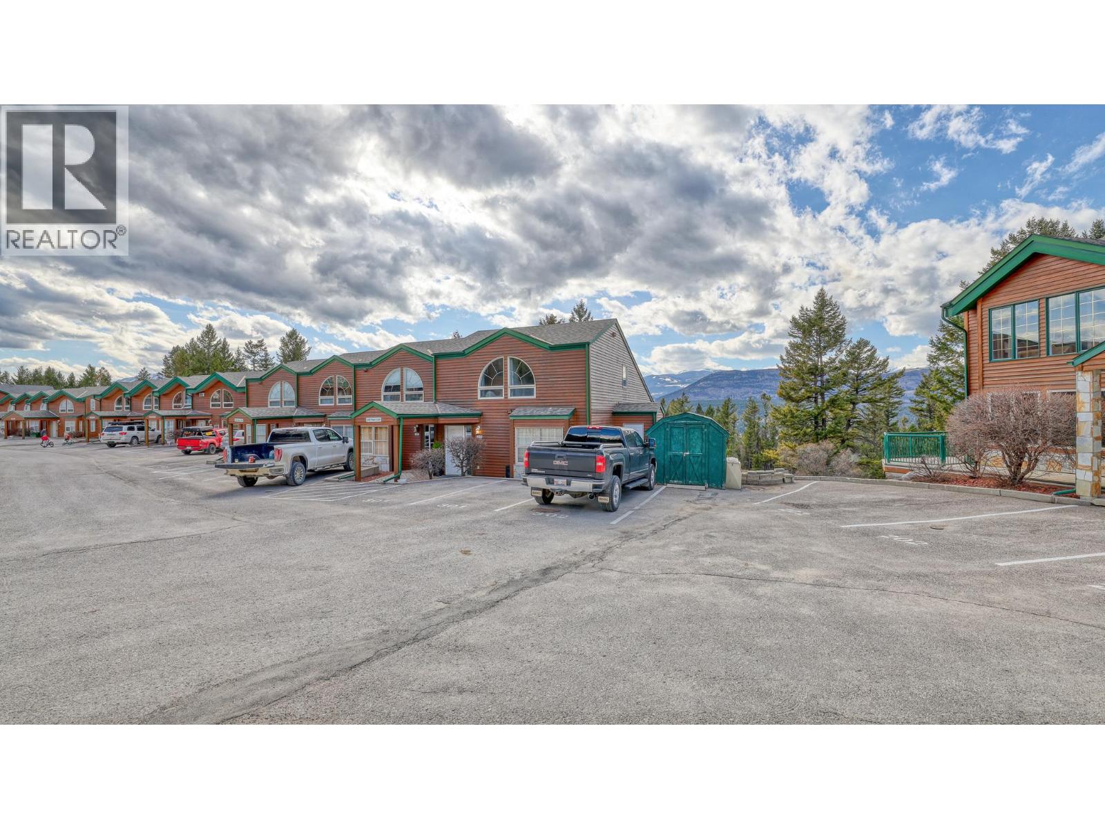 #301 5155 FAIRWAY DRIVE - Image 2