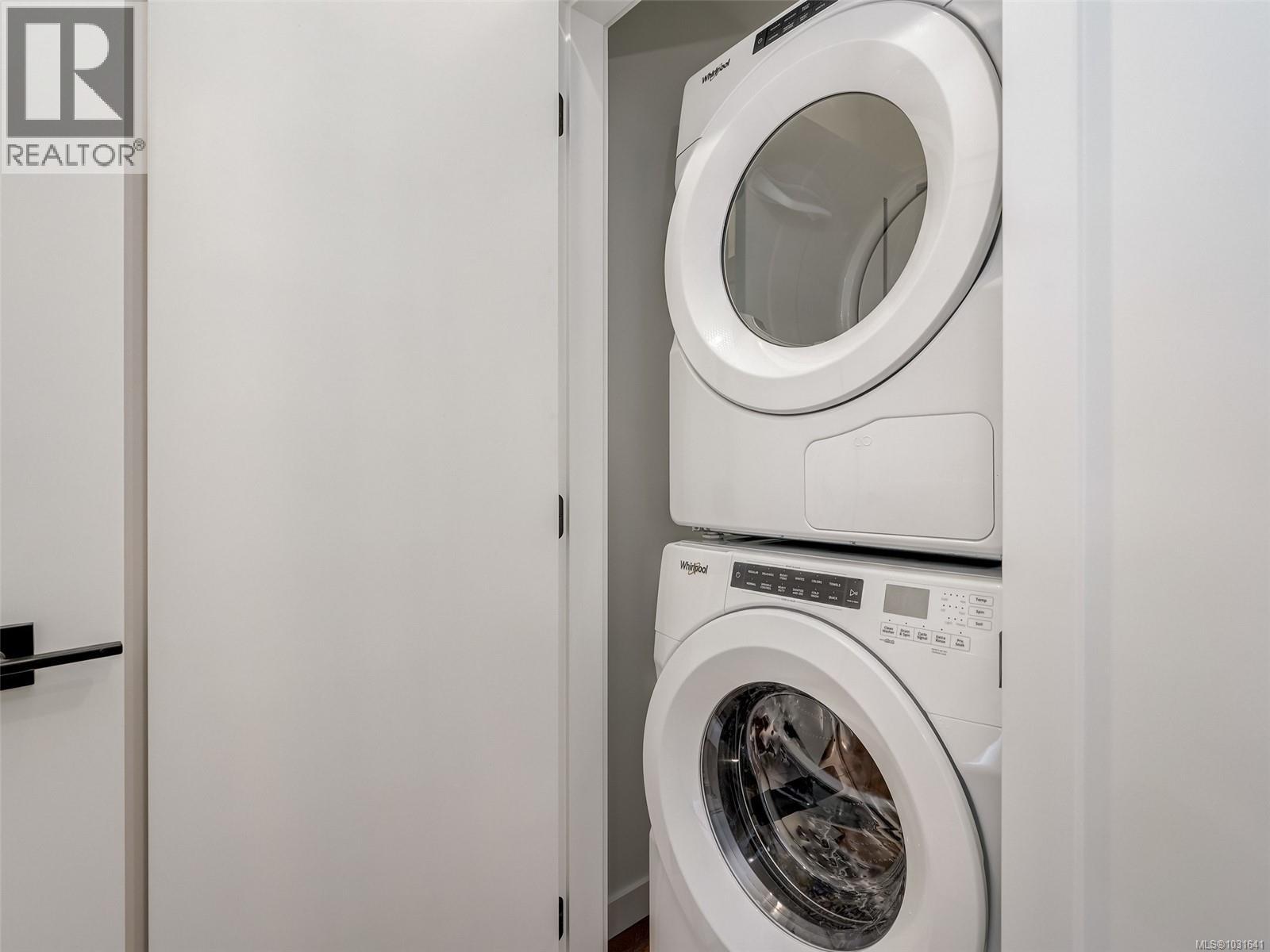 #413 654 GRANDERSON RD - 15