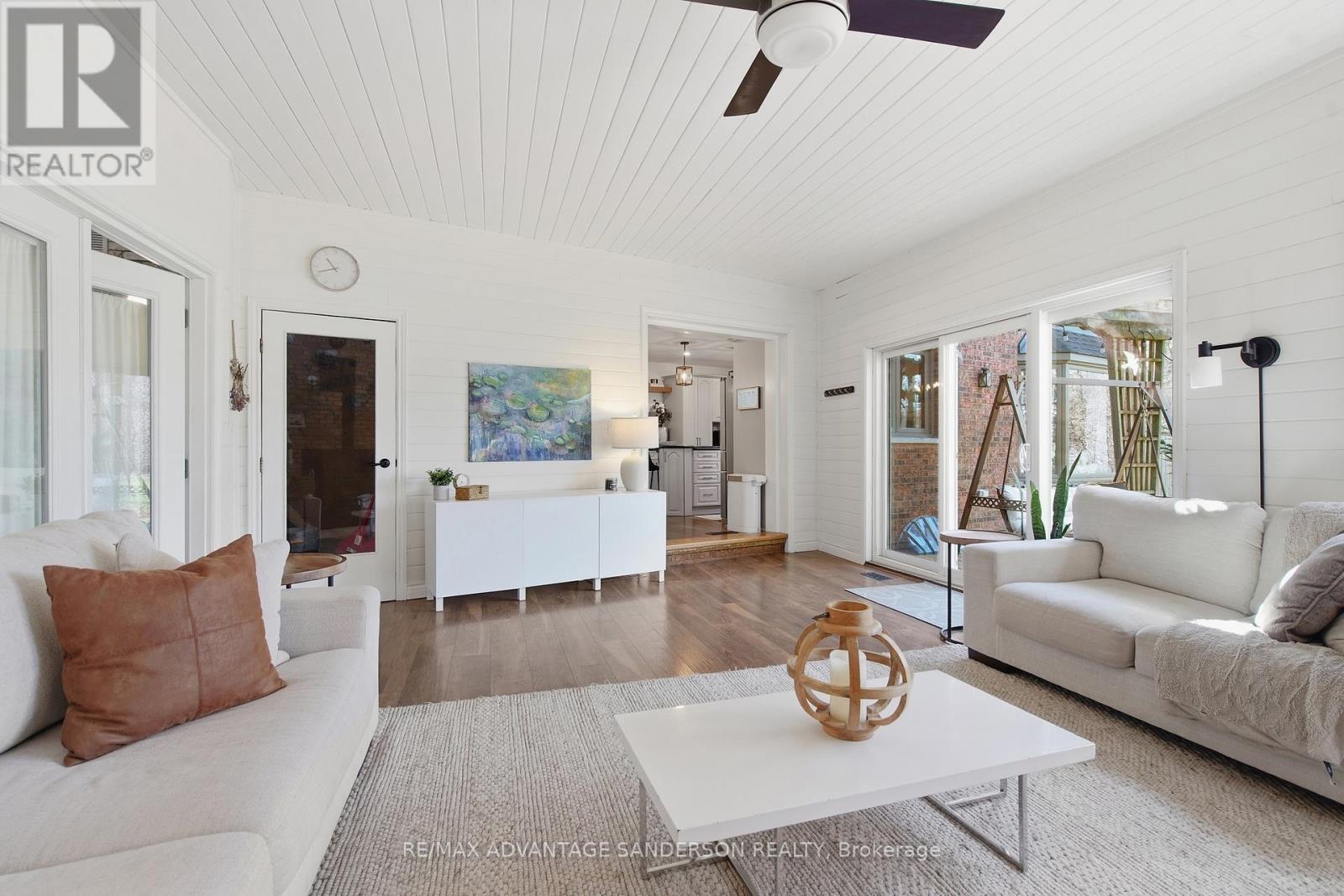 21727 VANNECK ROAD Property Photo