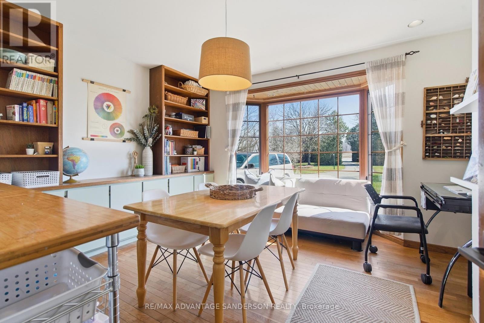 21727 VANNECK ROAD Property Photo