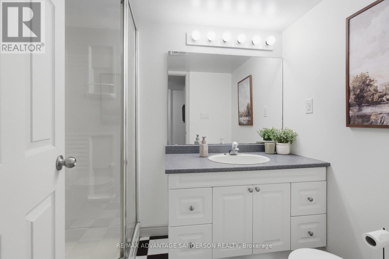 21727 VANNECK ROAD Property Photo