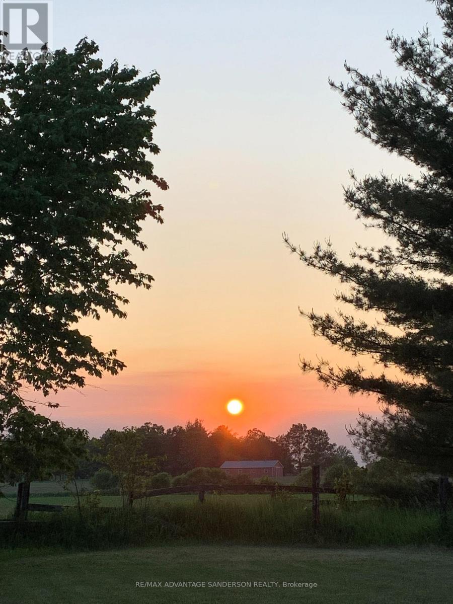 21727 VANNECK ROAD Property Photo