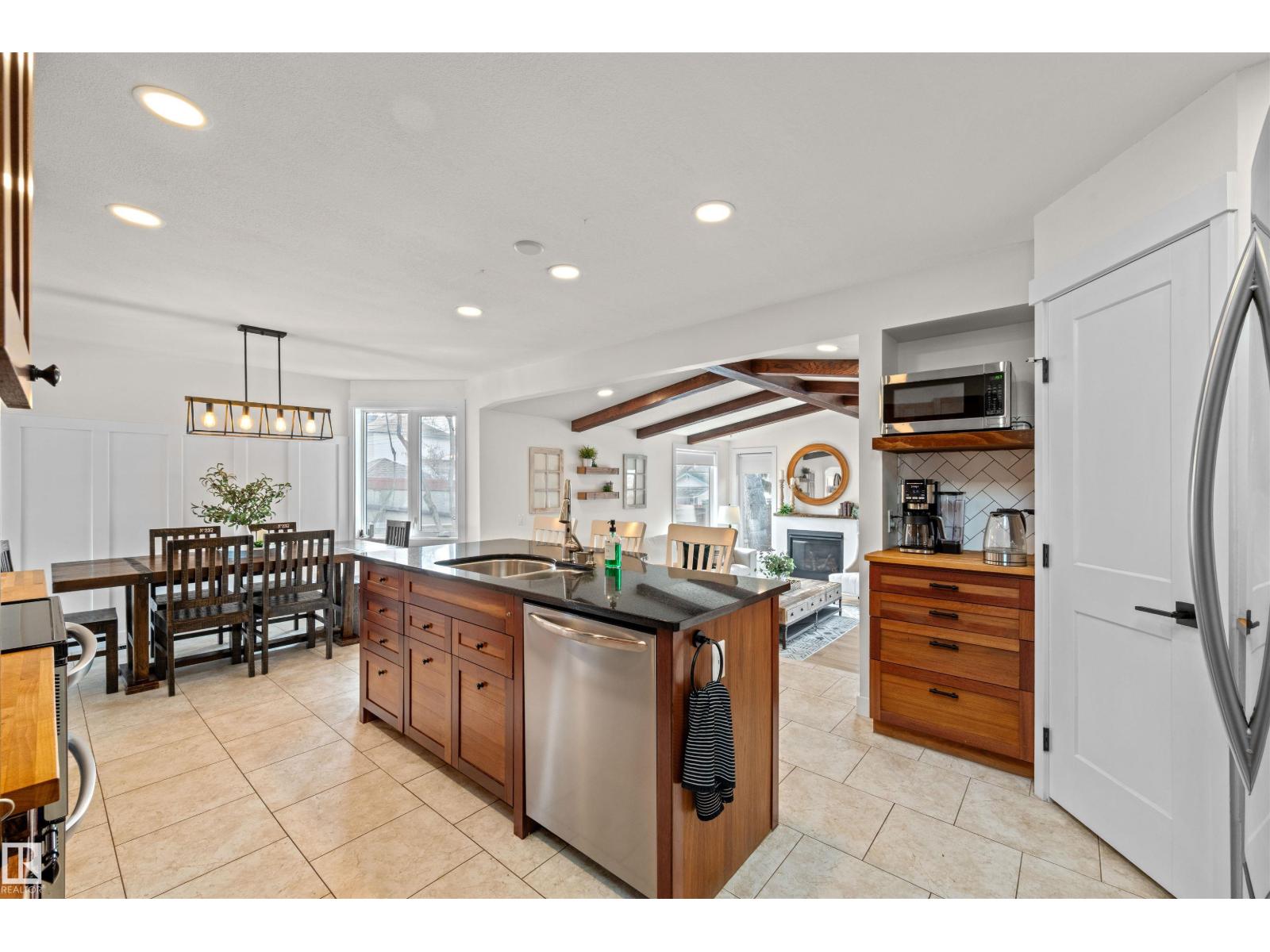 10616 125 ST NW, Edmonton