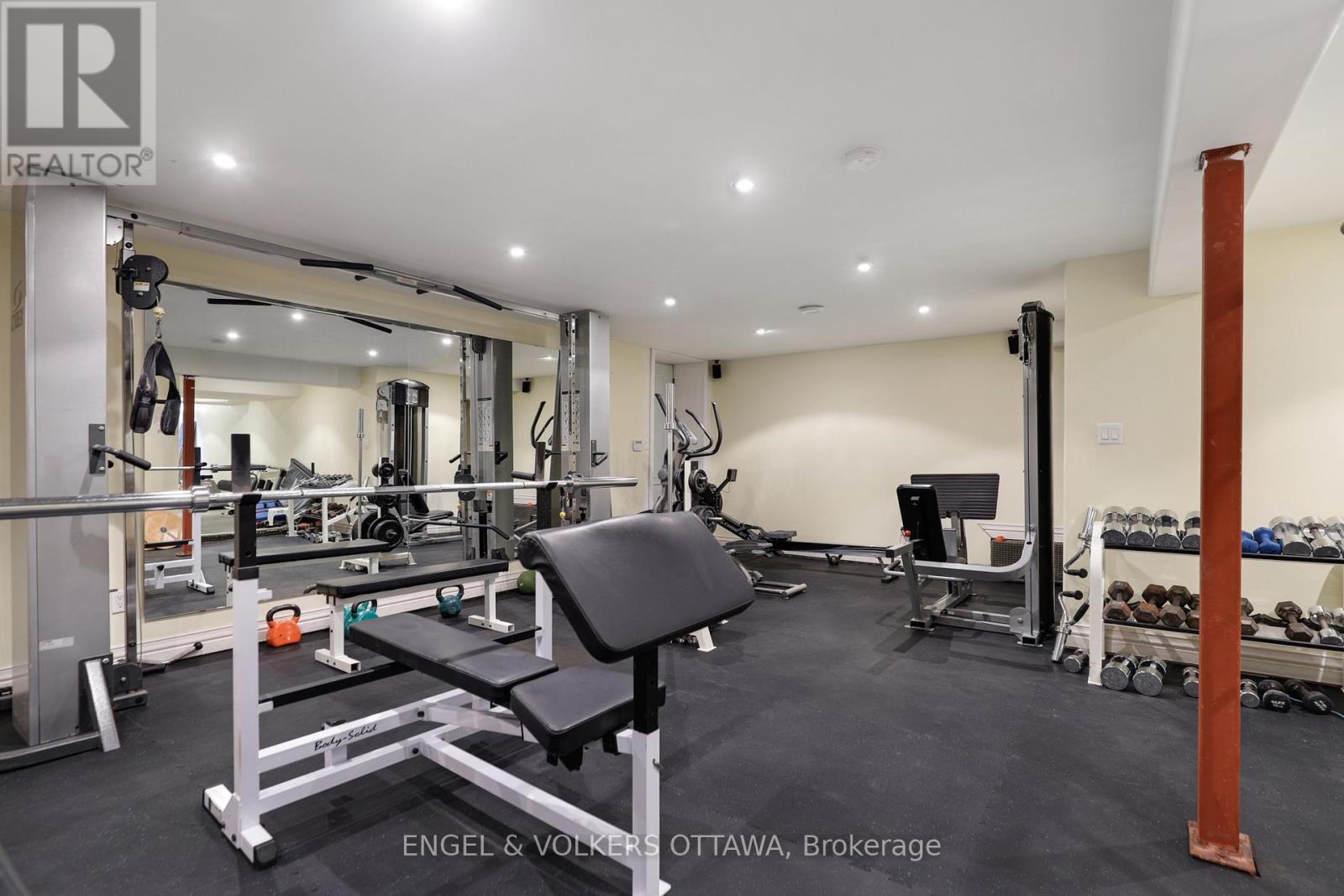 2892 PRESQUILE ROAD - 37